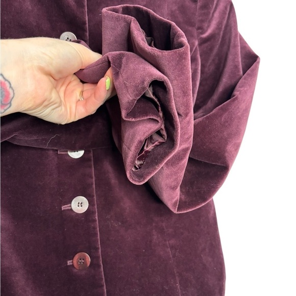 Lafayette 148 Velvet Blazer Jacket Button Down Dark Romantic Deep Plum Size 2 - Picture 4 of 10